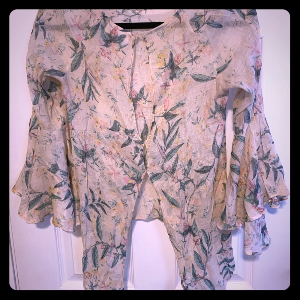 Romantic open back blouse by Lauren Conrad Boho